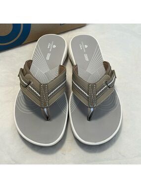 Cloudsteppers by Clarks